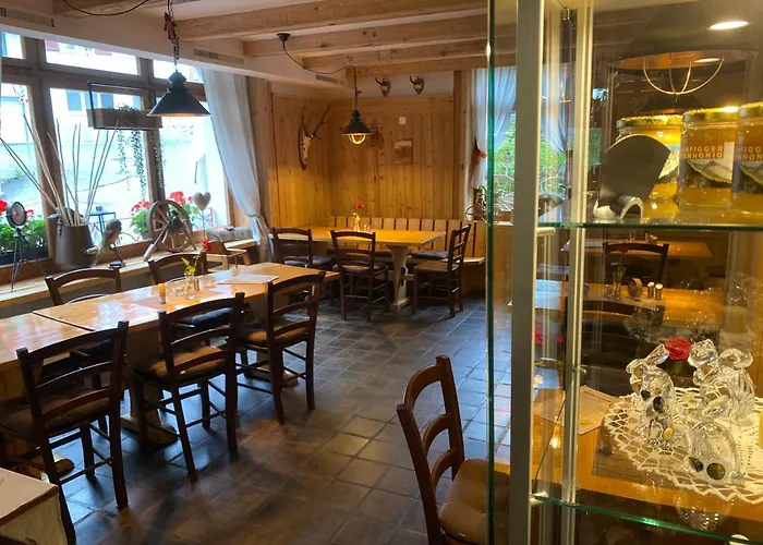 Edelweiss Gasthof 2*